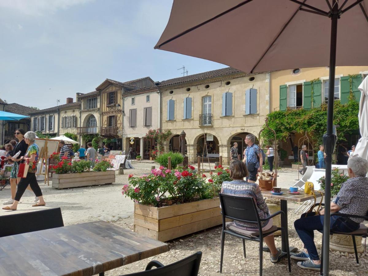 Bed and Breakfast Les Eygletieres Bourriot-Bergonce Exteriér fotografie